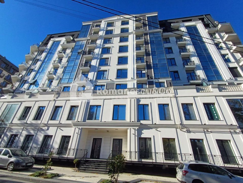 Apartament cu 2 camere, 76 mp, bloc nou, Centru, Chișinău. 1