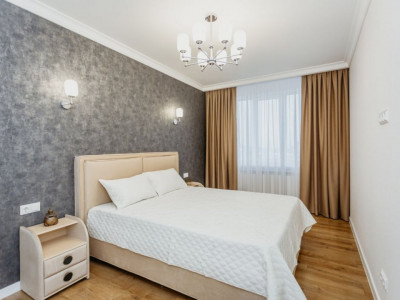 Apartament cu 2 camere +living, ExFactor, Mircea cel Batrîn.