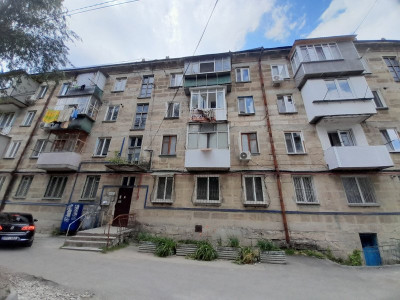 Apartament cu 3 camere, 54mp, încălzire autonomă, Râșcani, str. Andrei Doga!
