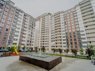 Apartament cu 3 camere+living, 94 mp, Ciocana, bd. Mircea cel Batrin, ExFactor!