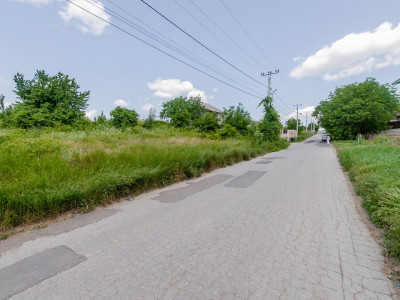 Vânzare teren pentru construcții, 12 ari, Băcioi.