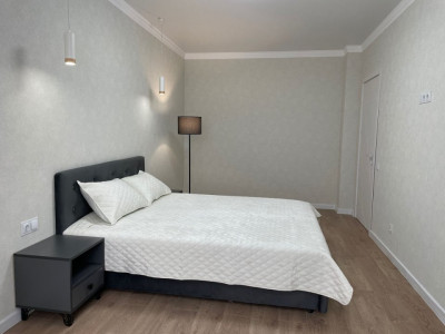 Vanzare apartament cu 2 camere+living, 64 mp, Buiucani, Colina Residence!