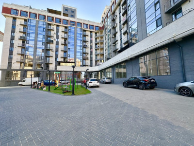 Spre vânzare penthouse în 2 nivele cu terasă în Durlești!